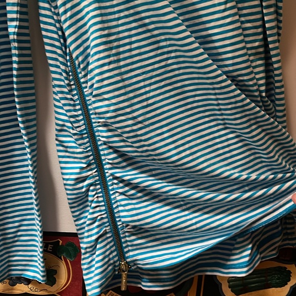 Women’s Long Sleeve Blue and White Striped Top - Picture 4 of 5